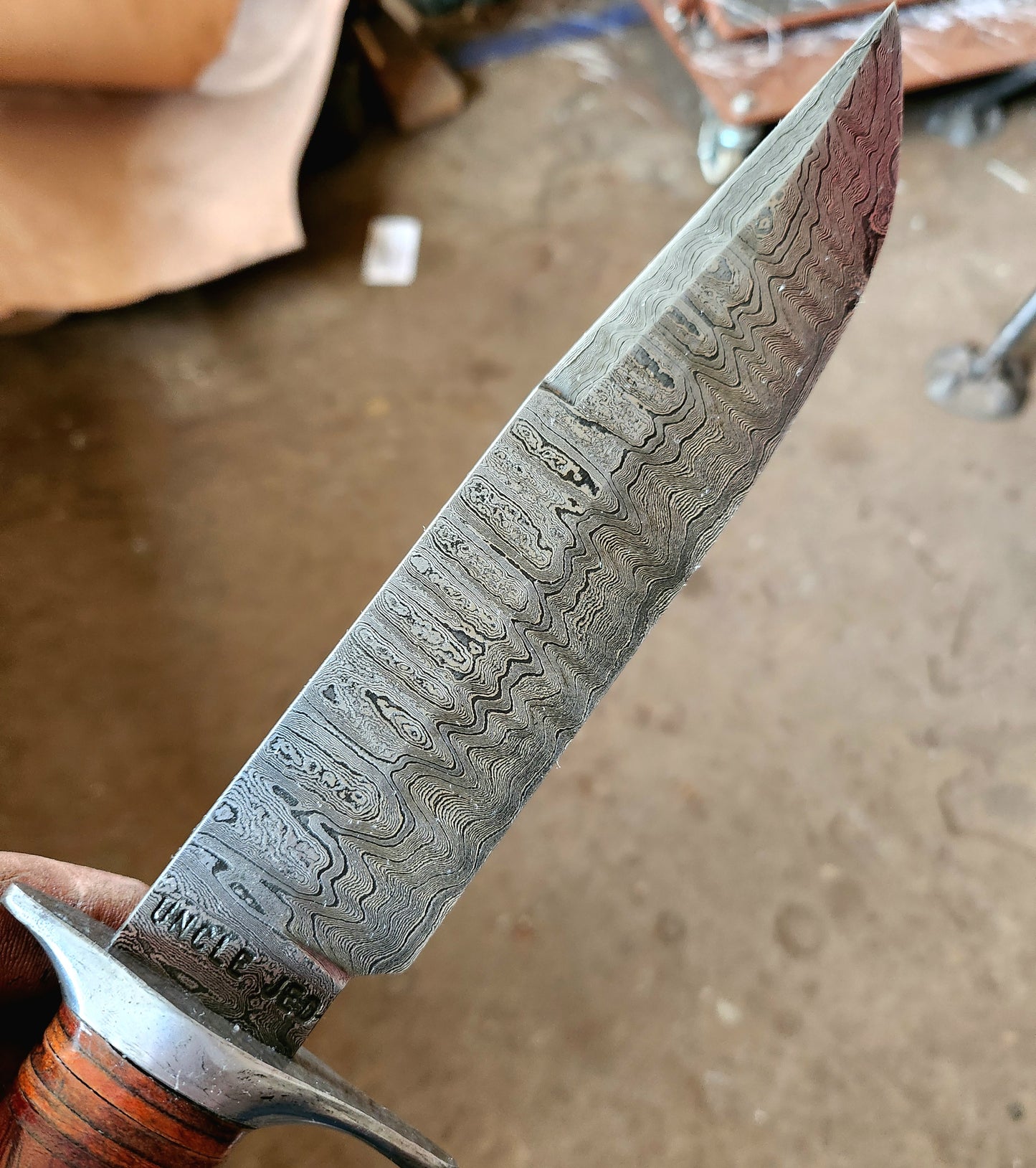 Damascus Bowie Knife