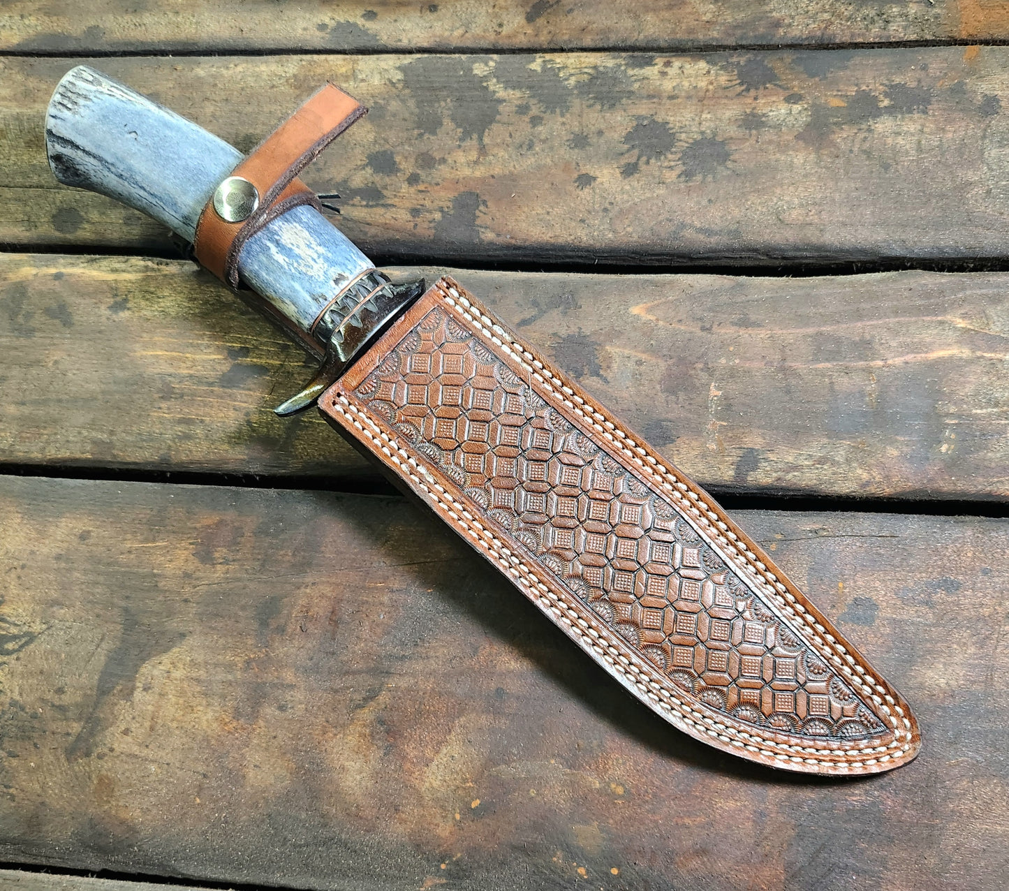Damascus Recurve Bowie