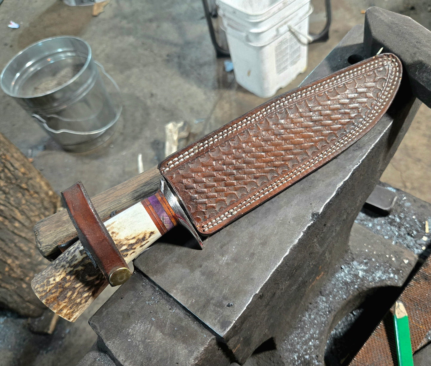 Damascus Cu Mai Bowie